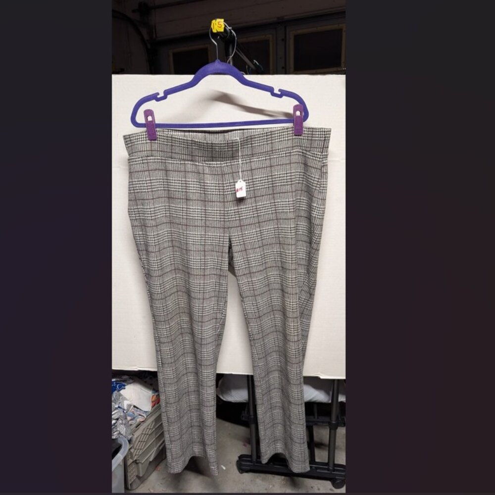 Womens pull on plaid dress pants size XXXL or 22